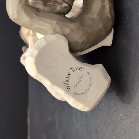 Willow Tree 2000, New  Life, Parents with baby Figurine. - Picture 6 of 6